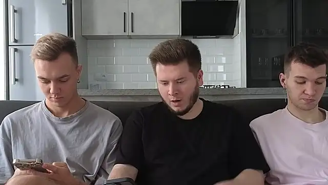 boys sobolisha online show from December 2, 2025, 8:52 am