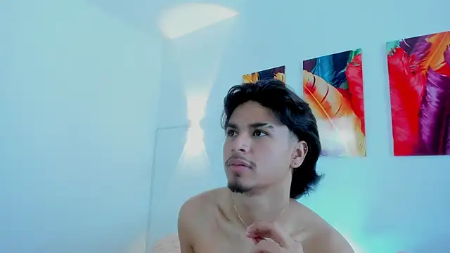 MathewAdams online show from October 28, 2025, 6:21 pm