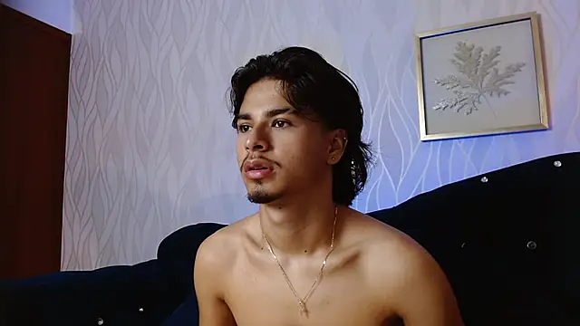 MathewAdams online show from November 10, 2025, 6:40 pm