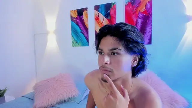 MathewAdams online show from December 2, 2025, 6:25 pm