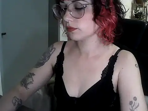 Acid Girl Ofc online show from October 15, 2025, 3:17 am