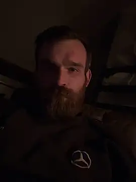 Snapshot of LKC94 chatting on March 17, 2025, 1:46 am LKC94 online show from March 17, 2025, 1:46 am