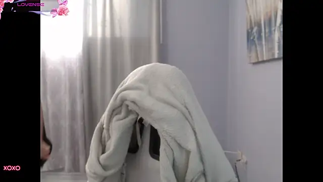 BellaStar84 online show from September 17, 2025, 12:29 pm