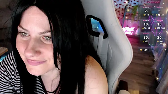Snapshot of BellaStar84 chatting on May 4, 2026, 5:58 am BellaStar84 online show from May 4, 2026, 5:58 am
