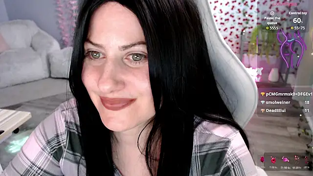 Snapshot of BellaStar84 chatting on May 10, 2026, 6:13 pm BellaStar84 online show from May 10, 2026, 6:13 pm