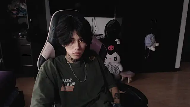 xIce Boy online show from December 17, 2025, 10:05 pm