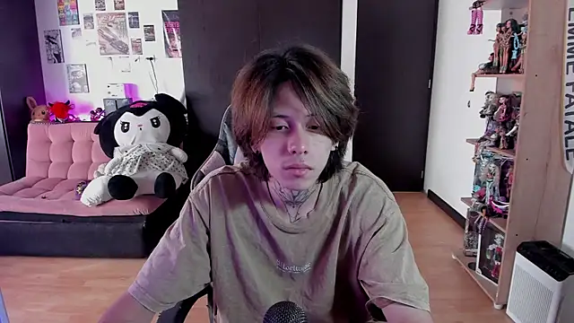 xIce Boy online show from May 20, 2026, 1:17 pm