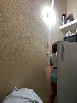 bran lindi online show from April 4, 2026, 2:54 am