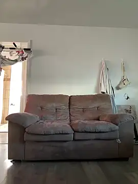 Snapshot of Foxdaguy chatting on October 12, 2025, 12:37 pm Foxdaguy online show from October 12, 2025, 12:37 pm