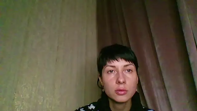 Snapshot of _Black-Panther_ chatting on November 11, 2025, 3:12 pm Black-Panther online show from November 11, 2025, 3:12 pm