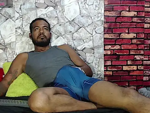 BladeFoxxx1 online show from February 8, 2026, 4:27 am