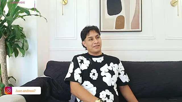 Stone grey1  online show from October 6, 2025, 1:25 am