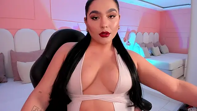 eva sainnt online show from November 27, 2025, 3:19 am