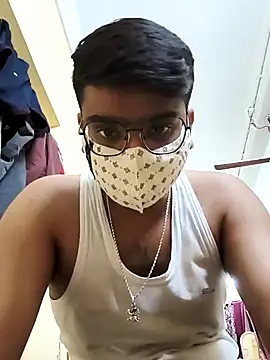 sutfvkii online show from March 22, 2025, 3:09 pm