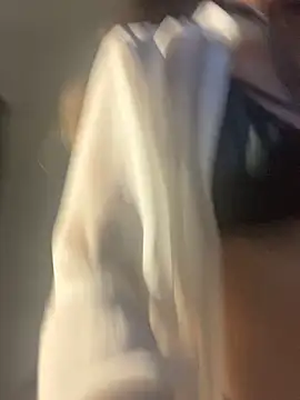 Snapshot of CosmiccAlai chatting on March 13, 2025, 11:16 pm CosmiccAlai online show from March 13, 2025, 11:16 pm