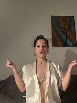 Snapshot of CosmiccAlai chatting on March 16, 2025, 2:32 am CosmiccAlai online show from March 16, 2025, 2:32 am