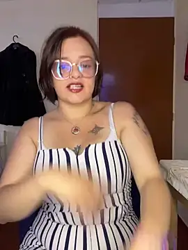 Mistress Niky  online show from May 10, 2026, 5:51 pm