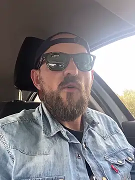 Snapshot of Rimmingtop chatting on November 1, 2025, 1:46 pm Rimmingtop online show from November 1, 2025, 1:46 pm