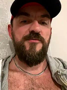 Snapshot of Rimmingtop chatting on November 18, 2025, 8:35 pm Rimmingtop online show from November 18, 2025, 8:35 pm