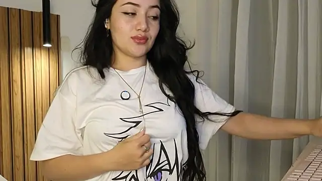 Snapshot of Isa_1207 chatting on November 28, 2025, 1:08 am Isa 1207 online show from November 28, 2025, 1:08 am