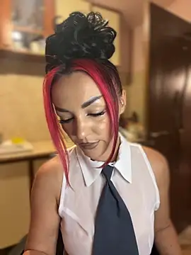 Snapshot of MeganFoxiy chatting on October 27, 2025, 5:55 am MeganFoxiy online show from October 27, 2025, 5:55 am