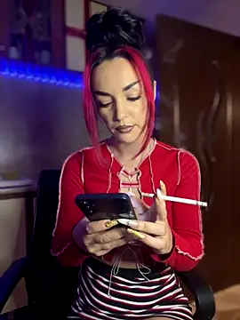 Snapshot of MeganFoxiy chatting on December 16, 2025, 5:34 am MeganFoxiy online show from December 16, 2025, 5:34 am