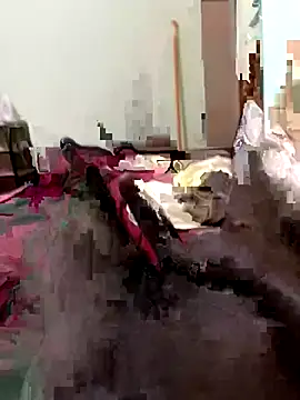 Snapshot of BigDee_0 chatting on October 27, 2025, 7:23 am BigDee 0 online show from October 27, 2025, 7:23 am