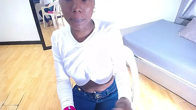 goldenn ass1 online show from September 30, 2025, 3:33 am