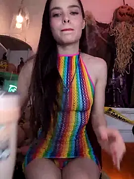 Snapshot of Orianela chatting on October 24, 2025, 8:16 pm Orianela online show from October 24, 2025, 8:16 pm