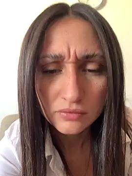Snapshot of luci_brecman chatting on April 26, 2026, 5:32 pm luci brecman online show from April 26, 2026, 5:32 pm
