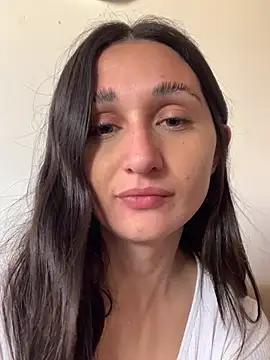 luci brecman online show from July 12, 2026, 1:46 pm