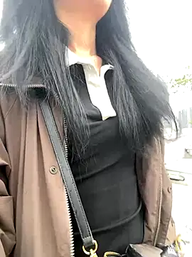 linger-23 online show from October 28, 2025, 5:00 am