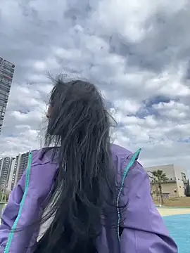 Snapshot of linger-23 chatting on December 18, 2025, 7:14 am linger-23 online show from December 18, 2025, 7:14 am