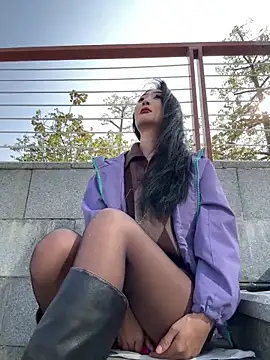 Snapshot of linger-23 chatting on December 21, 2025, 6:09 am linger-23 online show from December 21, 2025, 6:09 am