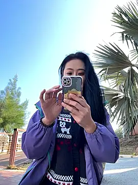 Snapshot of linger-23 chatting on January 15, 2026, 6:18 am linger-23 online show from January 15, 2026, 6:18 am