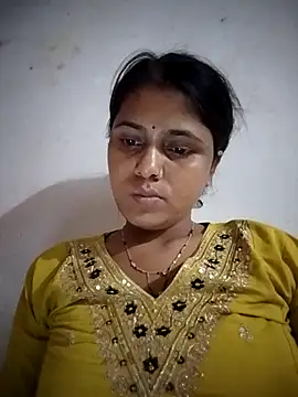Snapshot of Ayeshaji chatting on April 17, 2026, 7:17 pm Ayeshaji online show from April 17, 2026, 7:17 pm