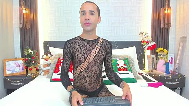 Snapshot of Anghel_Stone chatting on December 15, 2025, 5:17 pm Anghel Stone online show from December 15, 2025, 5:17 pm