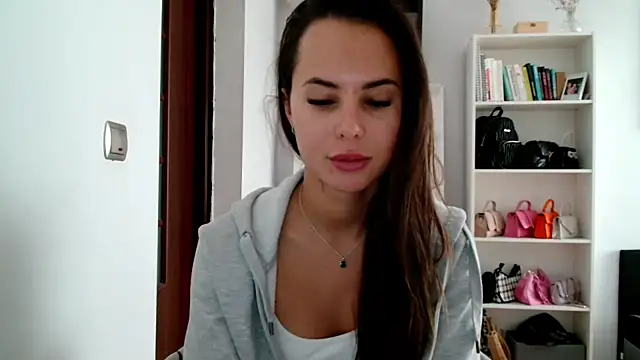 MayaJoy24 online show from September 26, 2025, 7:34 am