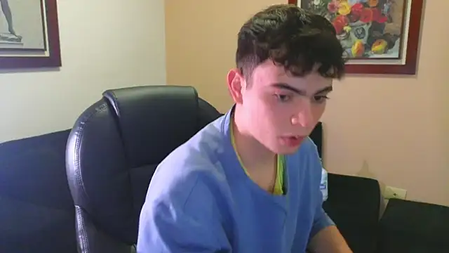 lukeboyce33 online show from September 25, 2025, 11:41 pm