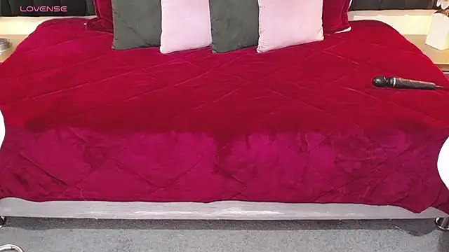 ailyn maury online show from February 2, 2026, 1:32 pm