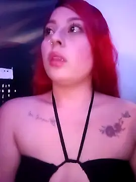 Snapshot of LEIDY_LORENA chatting on March 16, 2025, 12:23 am LEIDY LORENA online show from March 16, 2025, 12:23 am