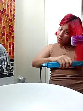 Snapshot of LEIDY_LORENA chatting on October 1, 2025, 10:27 pm LEIDY LORENA online show from October 1, 2025, 10:27 pm