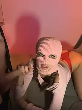 KristiCrazy online show from March 14, 2025, 7:23 pm