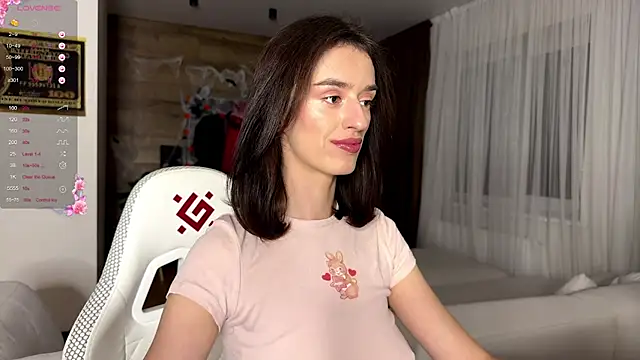 TwinTemptations online show from October 30, 2025, 8:42 pm