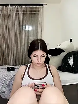 MeCherryy online show from March 22, 2026, 5:38 pm