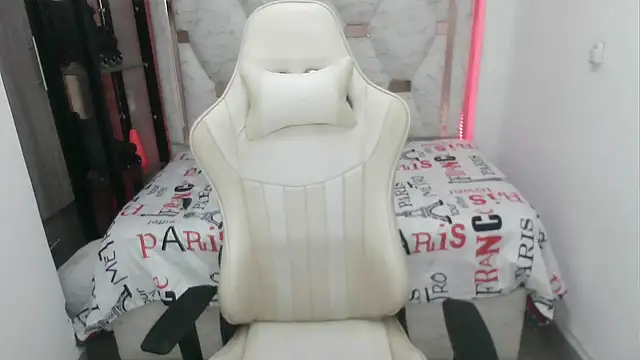 sex mikee online show from March 15, 2025, 3:18 am