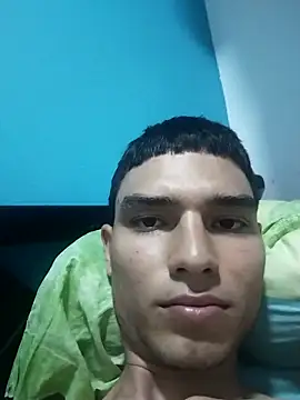 Snapshot of Saul_yei chatting on March 13, 2025, 7:28 pm Saul yei online show from March 13, 2025, 7:28 pm