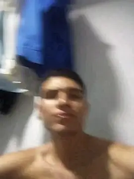 Snapshot of Saul_yei chatting on March 17, 2025, 12:41 am Saul yei online show from March 17, 2025, 12:41 am