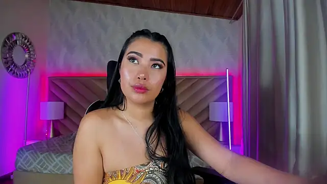 Snapshot of alice_kingsley_ chatting on May 4, 2026, 8:27 pm alice kingsley online show from May 4, 2026, 8:27 pm
