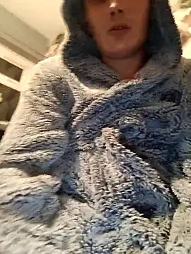 LargeElectrolyte7 online show from November 23, 2025, 2:33 am